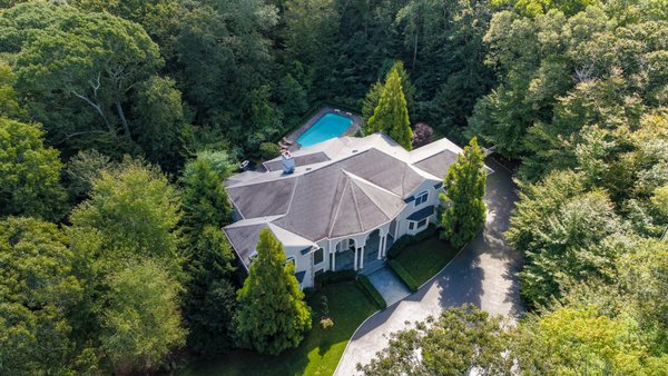 Dimitri Simonovic - The Agency