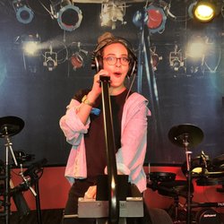 Grammy Museum - The Year in Music - First Town Hall Meeting - Playing with the instruments