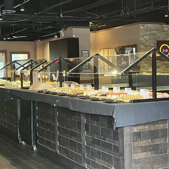 Totto Sushi & Grill - Lunch buffet bar - Sushi Bars Near Me - Chattanooga, Tennessee