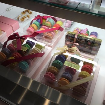 LeilaLove Macarons - Macarons can be shipped all over the country! Beautifully packaged! - Desserts Near Me - Park Ridge, Illinois