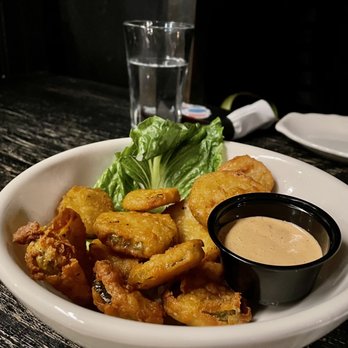 White Star Warren - Fried Pickles - Burgers Near Me - Jersey City, New Jersey White Star Warren - Fried Pickles - Burgers Near Me - Jersey City, New Jersey