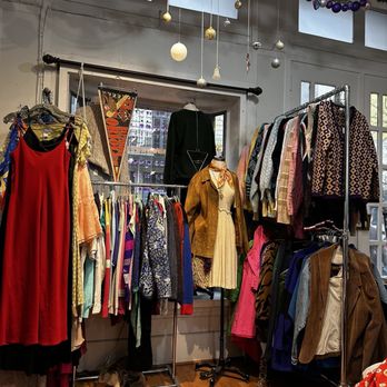 Elektra Vintage - Used, Vintage & Consignment Near Me - Philadelphia, Pennsylvania Elektra Vintage - Used, Vintage & Consignment Near Me - Philadelphia, Pennsylvania