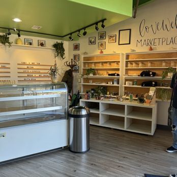 Lovewell Tea & Coffee - register area - Coffee & Tea Near Me - Ventura, California Lovewell Tea & Coffee - register area - Coffee & Tea Near Me - Ventura, California