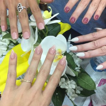 Dazzle Nails & Spa - Nail Salons Near Me - Houston, Texas