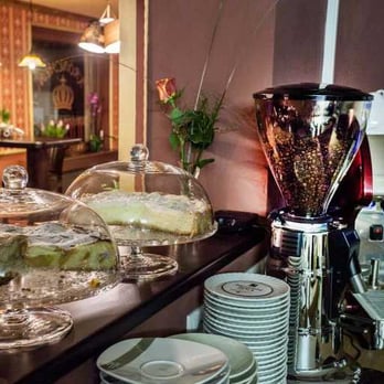 Café Krönchen - Cafes Near Me - Iserlohn, NW