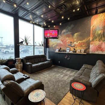 The Twisted Fork - Lounge area - Food Trucks Near Me - Mount Pleasant, Michigan