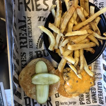 The Works - Kids cheeseburger - Burgers Near Me - Niagara Falls, Ontario The Works - Kids cheeseburger - Burgers Near Me - Niagara Falls, Ontario