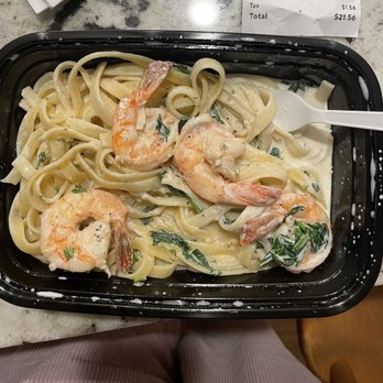 Luna Restaurant - Gamberi missing crab - Italian Near Me - Concord, California