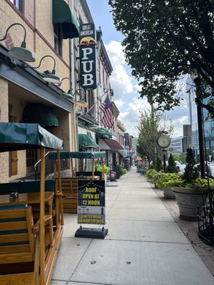The Great American Pub by null