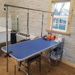 The Pet S'Paw - Inside of shop