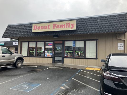 Donut Family by null