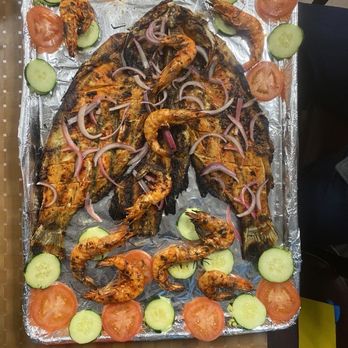 El Coco Loco Modesto - Pescado zarandeado - Seafood Near Me - Modesto, California