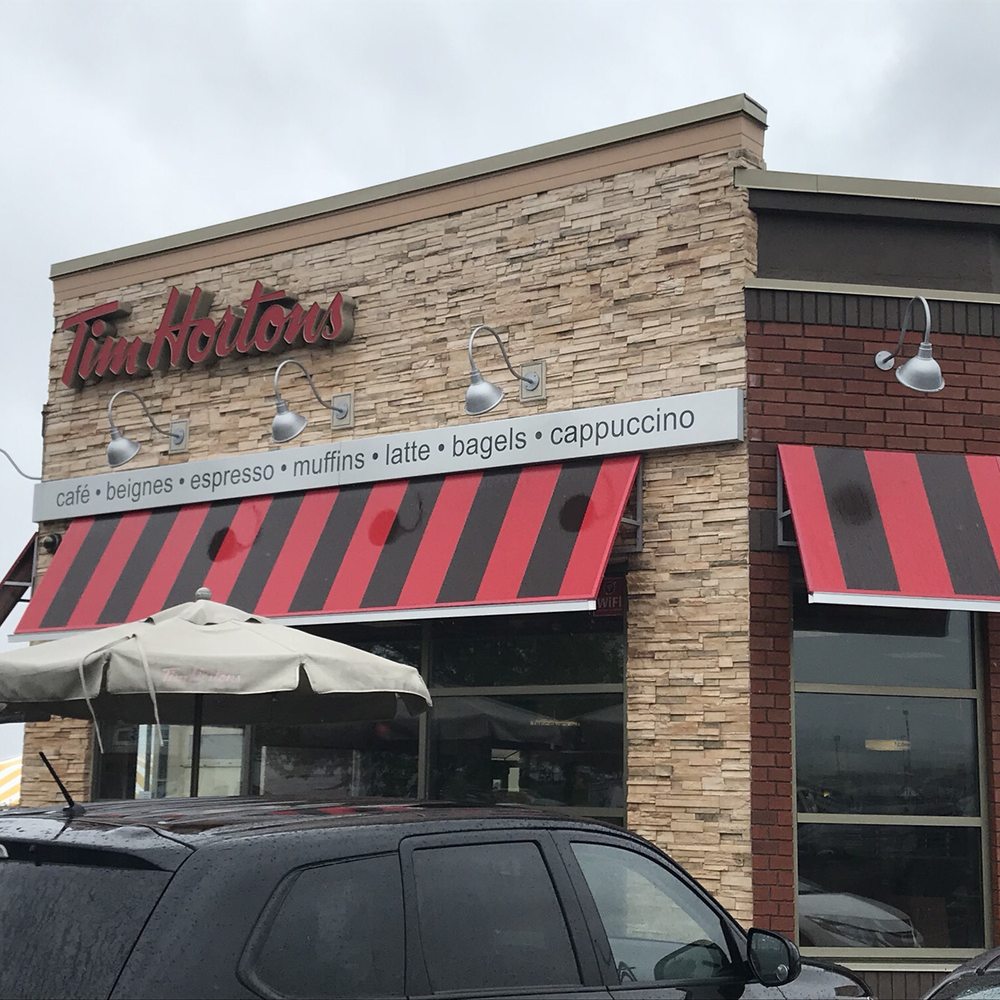 Tim Hortons - the front of the restaurant - Coffee & Tea Near Me - Beauport, Quebec