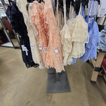 Old Navy - Spring Lace Tops for Spring. 3/23/2026 - Men's Clothing Near Me - Shelby Twp, Michigan Old Navy - Spring Lace Tops for Spring. 3/23/2026 - Men's Clothing Near Me - Shelby Twp, Michigan