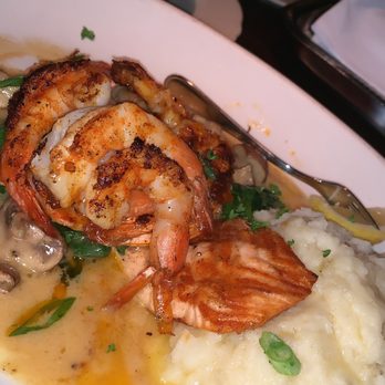 Pappadeaux Seafood Kitchen - ATLANTIC SALMON YVETTE Char-grilled salmon with shrimp, crawfish, mushrooms & spinach in a sherry white wine sauce, with mashed potatoes - Cajun/Creole Near Me - Norcross, Georgia Pappadeaux Seafood Kitchen - ATLANTIC SALMON YVETTE Char-grilled salmon with shrimp, crawfish, mushrooms & spinach in a sherry white wine sauce, with mashed potatoes - Cajun/Creole Near Me - Norcross, Georgia