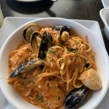 Ada’s Fish House - Seafood Near Me - Pismo Beach, California