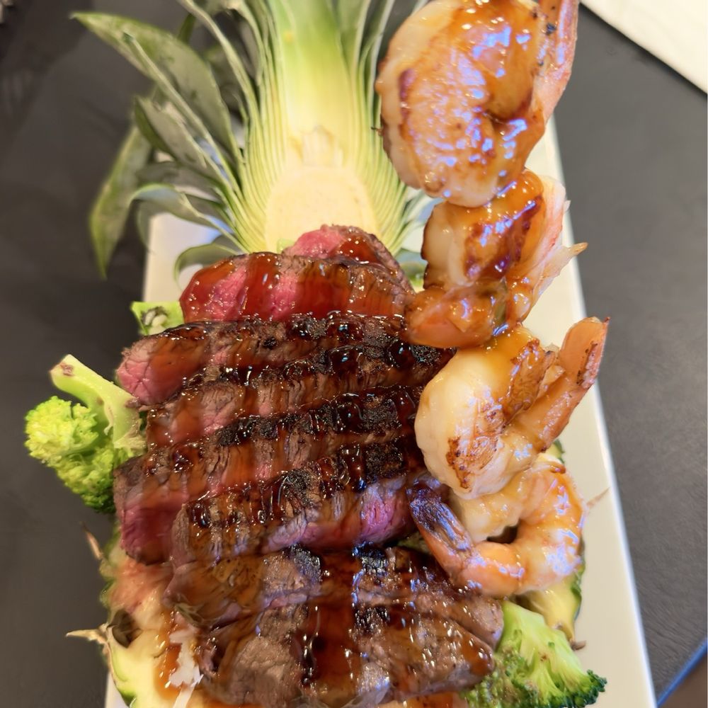 Pineapple Jacks Dunedin - PJ's Stuffed Pineapple dinner - Tiki Bars Near Me - Dunedin, Florida Pineapple Jacks Dunedin - PJ's Stuffed Pineapple dinner - Tiki Bars Near Me - Dunedin, Florida