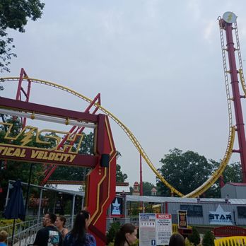 Six Flags Great Adventure - Amusement Parks Near Me - Jackson Township, New Jersey