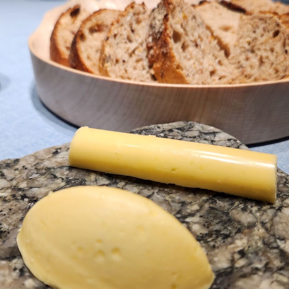 Albert 1er - Outstanding bread plate & hand carved platter - French Near Me - Chamonix-Mont-Blanc, 74 Albert 1er - Outstanding bread plate & hand carved platter - French Near Me - Chamonix-Mont-Blanc, 74
