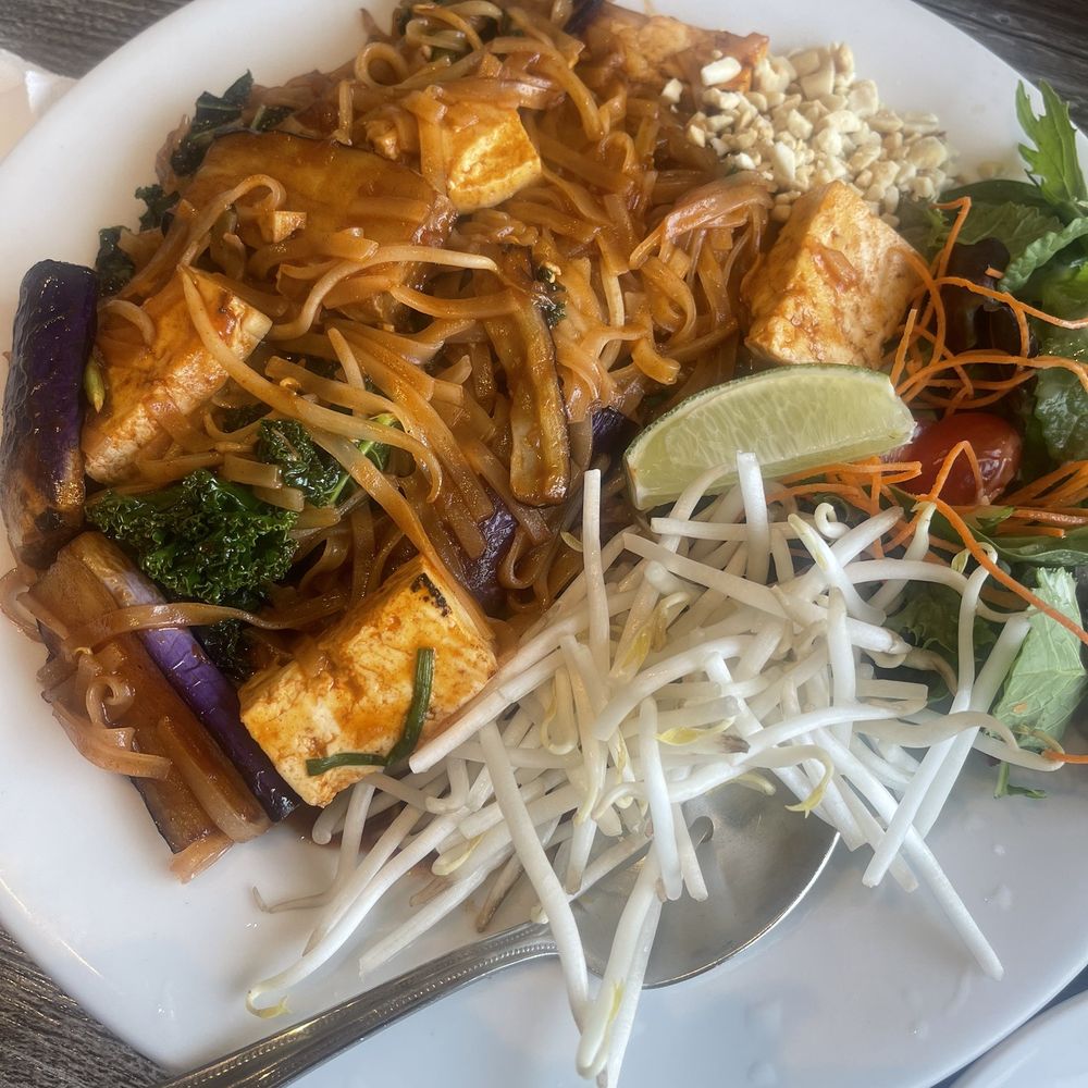 My Vegan - My Vegan Pad Thai Signature - Thai Near Me - Pasadena, California My Vegan - My Vegan Pad Thai Signature - Thai Near Me - Pasadena, California