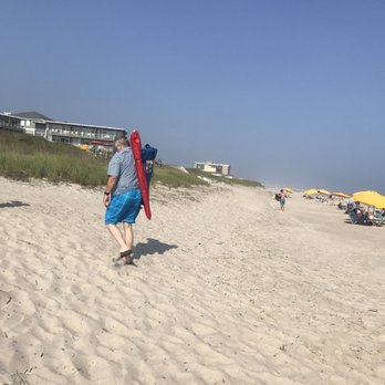 Hotel Atlantic Beach - Hotels Near Me - Pine Knoll Shores, North Carolina