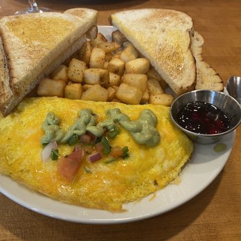 Le Peep Restaurant - Southwest omelette, home fries, white toast - Breakfast & Brunch Near Me - Indianapolis, Indiana Le Peep Restaurant - Southwest omelette, home fries, white toast - Breakfast & Brunch Near Me - Indianapolis, Indiana