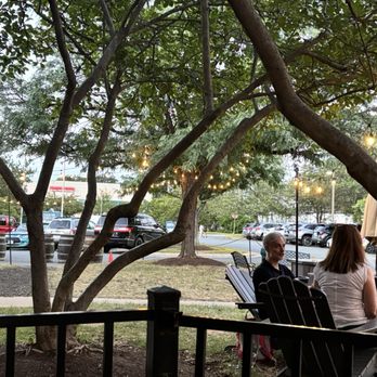 Crooked Run Fermentation - Outside seating - Breweries Near Me - Sterling, Virginia
