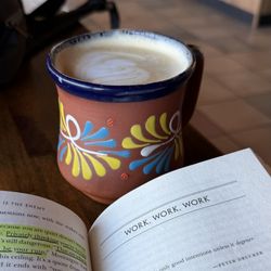 Skimos Coffee Shop - Lavender latte
