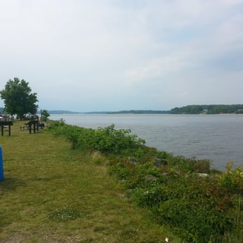 Aquia Landing - View from the rocks next to the beach. - Beaches Near Me - Stafford, Virginia