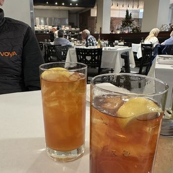 Centro - Arnold Palmer and ice tea - New American Near Me - Des Moines, Iowa