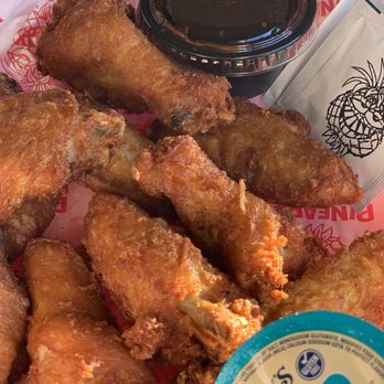 Pineapple Willy's - Pineapple teriyaki wings - Seafood Near Me - Panama City Beach, Florida