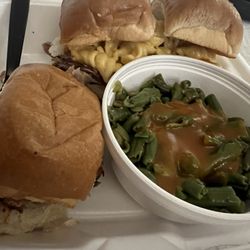 State 48 Hometown BBQ - Porky Mac's