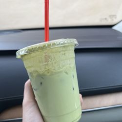 Revival Coffee - Matcha latte that tastes like a cookie