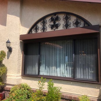 MANDA Gates and Fences - Fences & Gates Near Me - Tarzana, California