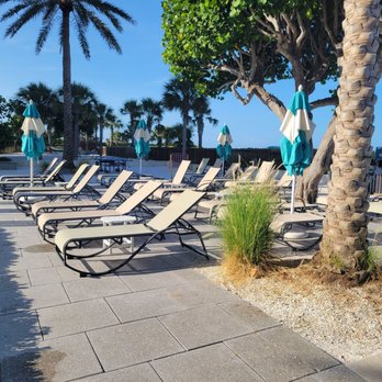 Zota Beach Resort - Pool area - Hotels Near Me - Longboat Key, Florida Zota Beach Resort - Pool area - Hotels Near Me - Longboat Key, Florida
