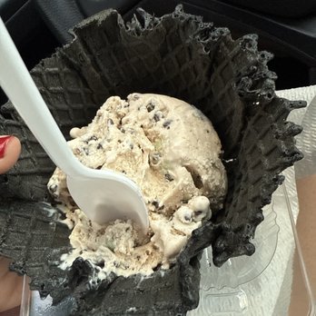 Black+White Modern Creamery - Already ate some so it WAS full  this is the Andes mint flavor, so good!!! - Ice Cream & Frozen Yogurt Near Me - San Antonio, Texas