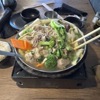 TOP ONE HOT POT & ASIAN CUISINE - Updated May 2026 - 143 Photos & 58 ...