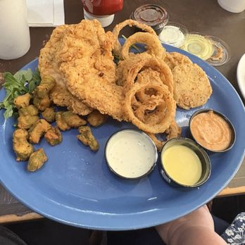 The Whistle Stop Cafe - The Whistlestop sampler sorry some of it's missing, but it was really good - American Near Me - Juliette, Georgia The Whistle Stop Cafe - The Whistlestop sampler sorry some of it's missing, but it was really good - American Near Me - Juliette, Georgia
