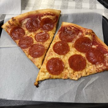 Sal's Pizza - Pepperoni pizza - Pizza Near Me - Henderson, Nevada