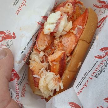 Cousins Maine Lobster - Detroit - Seafood Near Me Cousins Maine Lobster - Detroit - Seafood Near Me