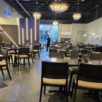 Oishi Sushi - Sushi Bars Near Me - Conroe, Texas