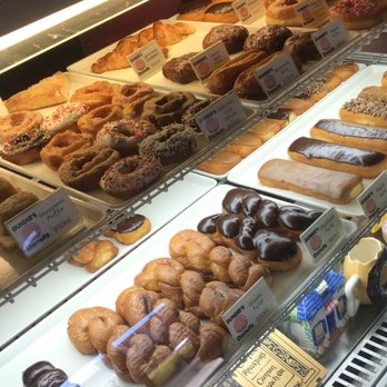 Dundee's Donuts - Breakfast & Brunch Near Me - Seaside, Oregon