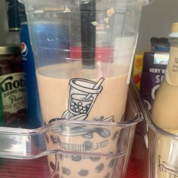 Wushiland Boba - The Oolong Milk Tea still sits inside our fridge coz we feel bad not finishing it after paying too much. That's all. - Coffee & Tea Near Me - Arcadia, California