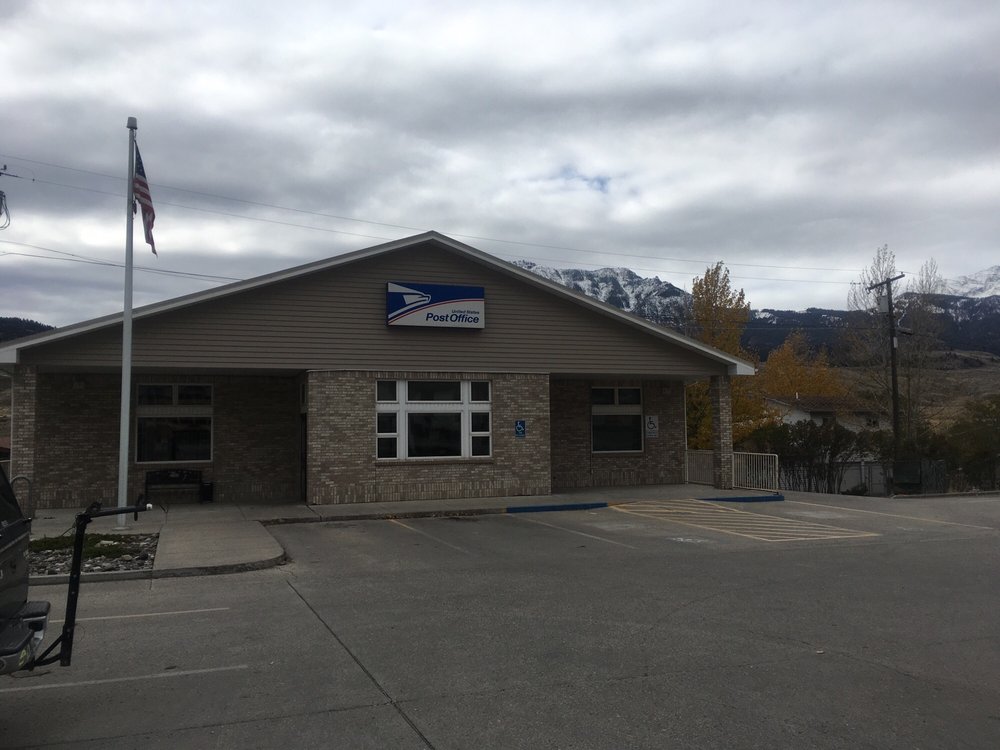 US POST OFFICE Updated September 2024 707 Scott St W, Gardiner, Montana Post Offices