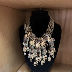 The Write Stuff - Skull family Jewels