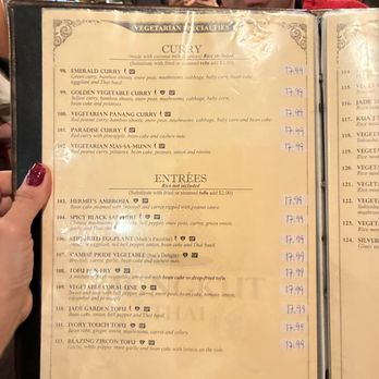 Mongkut Thai Restaurant - Thai Near Me - San Clemente, California