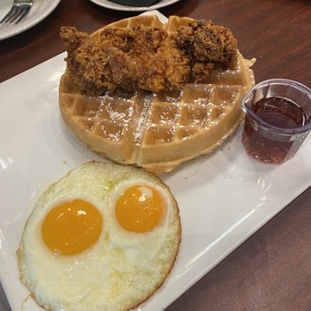 Mimosas - Chicken and waffles - American Near Me - Denver, Colorado Mimosas - Chicken and waffles - American Near Me - Denver, Colorado
