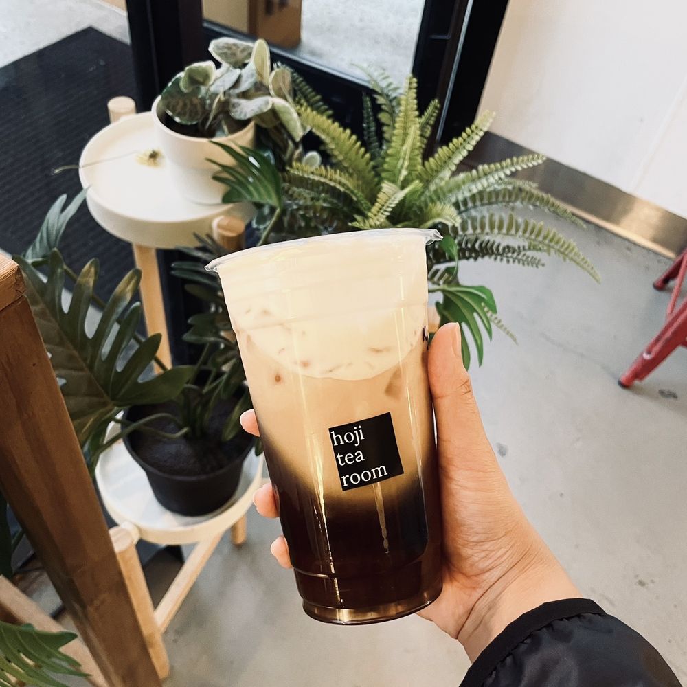 Hoji - Hojicha + Sea Cream (Large) - Bubble Tea Near Me - Redlands, California Hoji - Hojicha + Sea Cream (Large) - Bubble Tea Near Me - Redlands, California