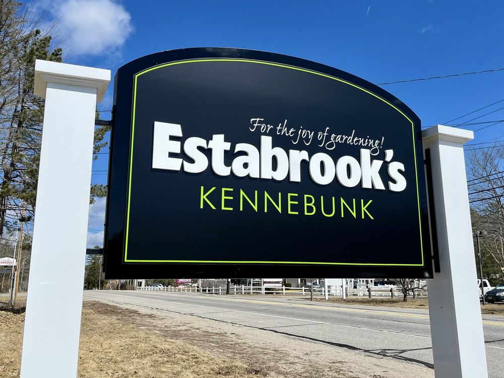 ESTABROOK’S Updated August 2024 10 Reviews 97 York St, Kennebunk