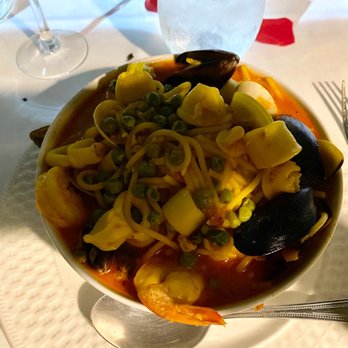 Café Madrid - Seafood pasta - Spanish Near Me - Holladay, Utah Café Madrid - Seafood pasta - Spanish Near Me - Holladay, Utah